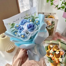 크르디니스 DIY 시들지 않는 뜨개 꽃 다발 졸업 크리스마스 기념일 선물, 1개, 블루