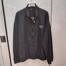 소이 충장점 블랙 심플 쿨 스판 반목 점퍼 23m0102 bk <60%쎄일~~~> 주니어 남녀공용 바람막이 점퍼 ~~~