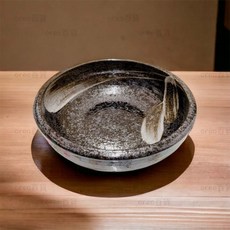 日本製 黑白彩 9吋厚矮缽 日本瓷器沙拉缽, 1個