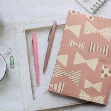 【蝴蝶結-粉紅】日本布料書衣 書套 可調式布書衣 A6 A5 B6 50K 25K 32K 20K 16K, 1個