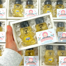 미니 곰돌이꿀 2P 선물세트 국산 천연 꿀 답례품 결혼 돌잔치 선생님 유치원 생일 퇴사 육아휴직 꿀답례품, 아카시아꿀+아카시아꿀, 1세트
