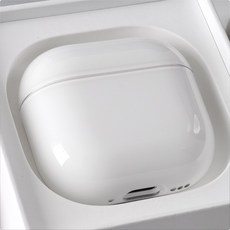 플레이360 에어팟 4 생팟느낌 세라미 케이스 / 외부PC + 내부실리콘 멀티구조 케이스, 화이트, 1개, 에어팟4 세라미케이스