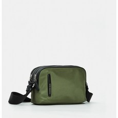Mandarina Duck Hunter Small shoulder bag VCT02 Military Green