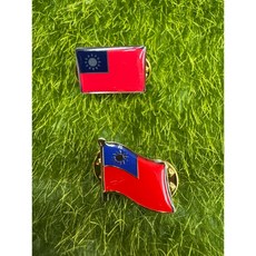 祥暉三軍百貨 台灣國旗徽章 愛國紀念品, 飄國旗2*2cm, 1件