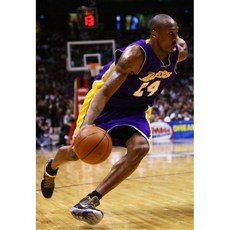 防滑耐磨减震籃球鞋 AV6339-001 黑黃紫