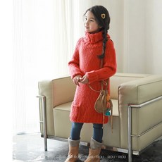 鹿拉拉 LU-LALA 女童毛衣 秋冬款紅色高領中長版粗針毛衣