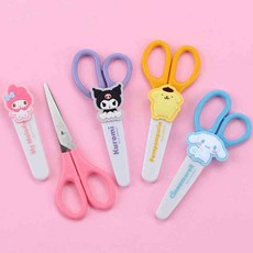 안전캡가위 캐릭터굿즈, 쿠로미