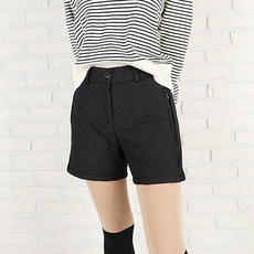 女款絎縫高爾夫短褲