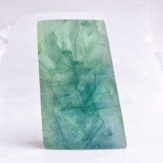 ₍мσσи_нασ ᙏ̤̫͚ 紅78 綠螢石 螢石片 冰塊感 （送支架）方形漸層 塊狀 風水擺件 帶彩虹光, 1個