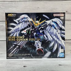 BANDAI MGSD 飛翼鋼彈零式EW 天使鋼彈 鋼彈W 無盡的華爾滋 模型, 1個