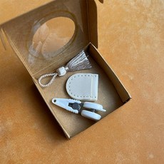 미니가위 휴대용미니가위 여행용가위 예쁜가위 다꾸 초미니 초소형 가위, 아이보리