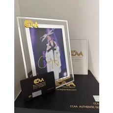張韶涵親簽簽名照含證書官網可查驗證卡玻璃裱框, 1, 樣式