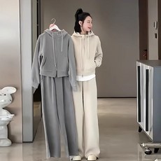 韓版大碼秋季休閒運動套裝女，寬鬆顯瘦衛衣兩件套，胖MM遮肉設計款，大尺碼時尚套裝