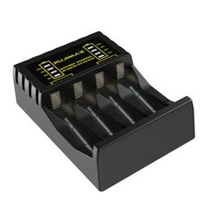 LED 표시기가 있는 배터리 충전기 Ni-MHNi-Cd 충전기 AAAAA 충전식 배터리 단락 보호 4 슬롯, Black