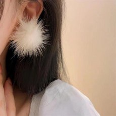 귀걸이 귀찌 피어싱 이어커프 겨울 송치 페이크퍼 솜솜 은침 진주