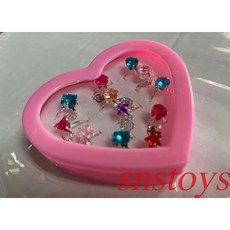 SNS 古早味 戒指 愛心盒裝 兒童戒指 鑽石戒指 水晶 戒指 小戒指 寶石戒指 (12粒裝)