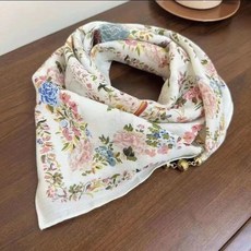 秋冬米蘭新款保暖圍脖，雙色針織三角吸扣雙面設計，時尚太陽護頸圍巾