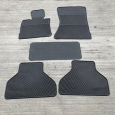猴野人 汽車腳踏墊