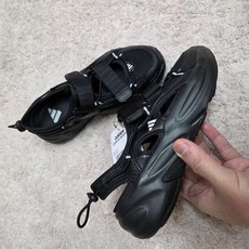 아디다스 여성 오즈웨이브 샌들 블랙