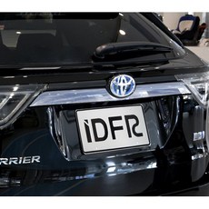 Toyota Harrier 2014-2017 鍍鉻銀尾門飾片貼 - 提升質感, 1個