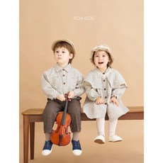 AIDA KIDS 兒童連身裙與上衣套裝，碎花圖案，附斗篷設計，適合兄妹裝