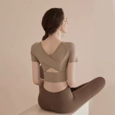 交叉美背 普拉提短袖健身服上衣