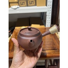 炭爐坊 原礦 老岩泥 側把 煮茶壺 粗陶 燒水壺 潮州 砂銚 容量裝滿約300cc, 商品主圖, 1個
