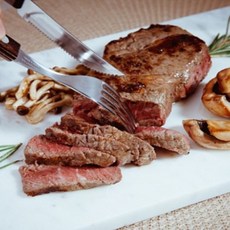 1등급 채끝스테이크 300g