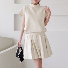 럭스골프 여성용 가오리핏 캡소매 티셔츠 + 주름 큐롯 스판 스커트 세트 MDG25M902W