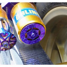 叫小賀 鈦合金氣瓶飾蓋 適用 OHLINS 鯊魚後避震, 紫鈦/含螺絲/1PIC, 1個, 紫鈦