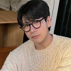 자외선차단 베이직 사각 뿔테 안경 (안경원제품)