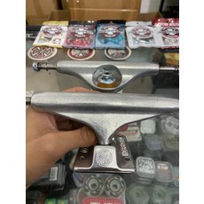 independent 因地 indy 滑板進口支架 鍛造底座 雙空橋 尺寸139, 如圖所示, 1個