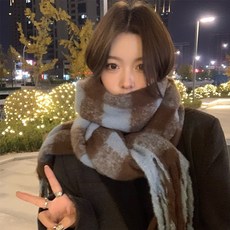 【台灣發貨】韓版高級感漸變拼色 馬海毛圍巾 女冬季 加厚保暖圍脖 ins韓潮 仿羊絨披肩 騎車保暖圍巾 冬天圍巾保暖圍巾