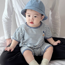 DUOPIANPIAN 條紋嬰兒連體衣 95%棉，適合夏季穿著