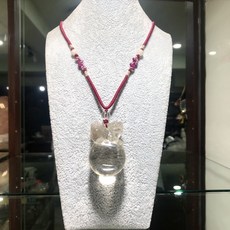 『亮晶晶』天然茶水晶墜子雕刻 祥獅獻瑞 送禮佳品 附禮盒, 1個, 棗紅色, 棗紅色