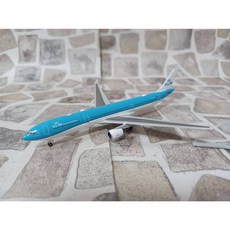 Herpa 1/500 Airbus A330-300 荷蘭皇家航空 羅馬航線 模型, 1個