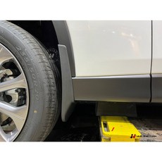 MAZDA 馬自達 CX-60 專用前後擋泥板，有效防止泥沙飛濺，保護車身，安裝簡便, 1個, CX-60,前後擋泥板