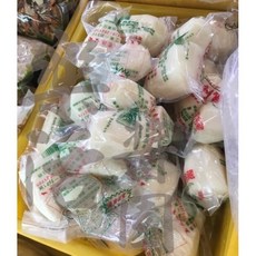 正台灣產綠竹筍沙拉筍，無防腐劑無添加，真空包裝，口感鮮脆多汁，1包300公克, 300g, 1個