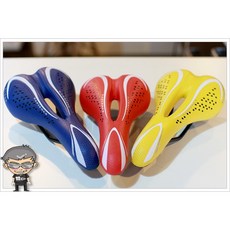 酷榮單車 Bingo [YL2502]新款裸空座墊，白線條三色可選，透氣舒適, 黃色, 1個