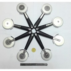 德國名牌Pizza 披薩刀 披薩輪刀 蔥抓餅刀 滾輪刀 18/10不銹鋼 人體工學防滑手柄 豪宅專用, 1個