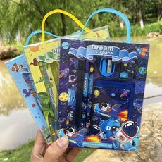 YOYO 文具禮盒, 1個, 30組以上優惠 下單備註圖案