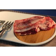 《酒肉朋友》台灣新鮮牛背腩條 燉煮, 1個, 台灣牛背腩條(切塊)