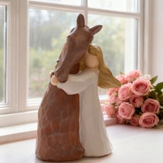 樹脂擺件女孩抱馬人物雕像天使擺件家居裝飾桌面小擺件工藝品, 手繪人物K