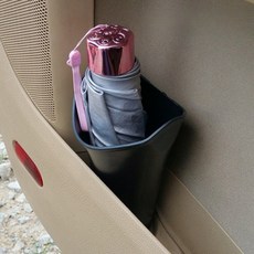 차량 무타공 우산 보관함 자동차 걸이형 미니 우산꽂이 탈착 케이스 거치대, 상세페이지 참조, 1개