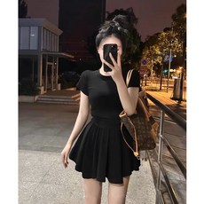 2025夏季新款網紅同款減齡休閒短袖T恤 高腰百褶裙兩件套韓版純欲緊身短版上衣運動半身裙兩件套裝女