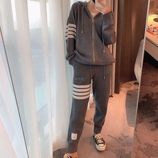 圖圓圓優選 網紅休閒運動套裝女 大碼寬鬆四道槓衛衣時尚兩件套