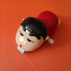 蠟筆小新爬行（發條）嬰兒爬行引導益智 週歲生日禮物推薦，彌月玩具禮物, 1個, 1-紅衣