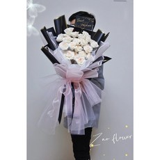 情人節花束 生日驚喜 永生花索拉花畢業花束 創意告白禮物