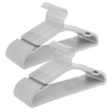 SONGMICS 옷걸이 50팩 튼튼한 플라스틱 행거 넓은 어깨 노치가 있는 코트 바지 바 360° 회전 후크 공간 절약 41.9cm(16.4인치) 옷장용 그레이, 회색