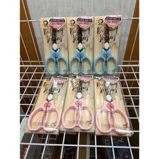 小獅王辛巴 嬰兒食物金剛剪 附蓋 安全鎖, 粉色, 1個